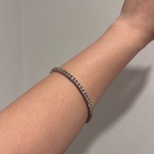 NEW Elegant Silver Diamond Tennis Bracelet